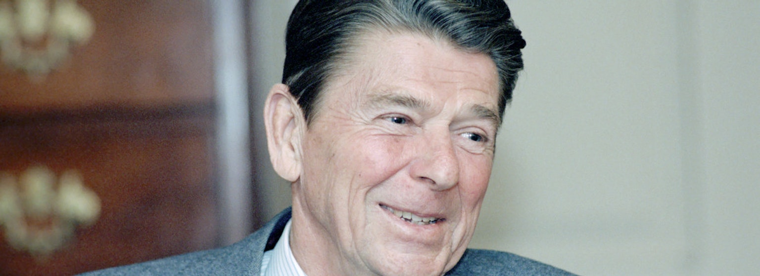 Ronald Reagan's white house diaries for the day of 04-22-1981