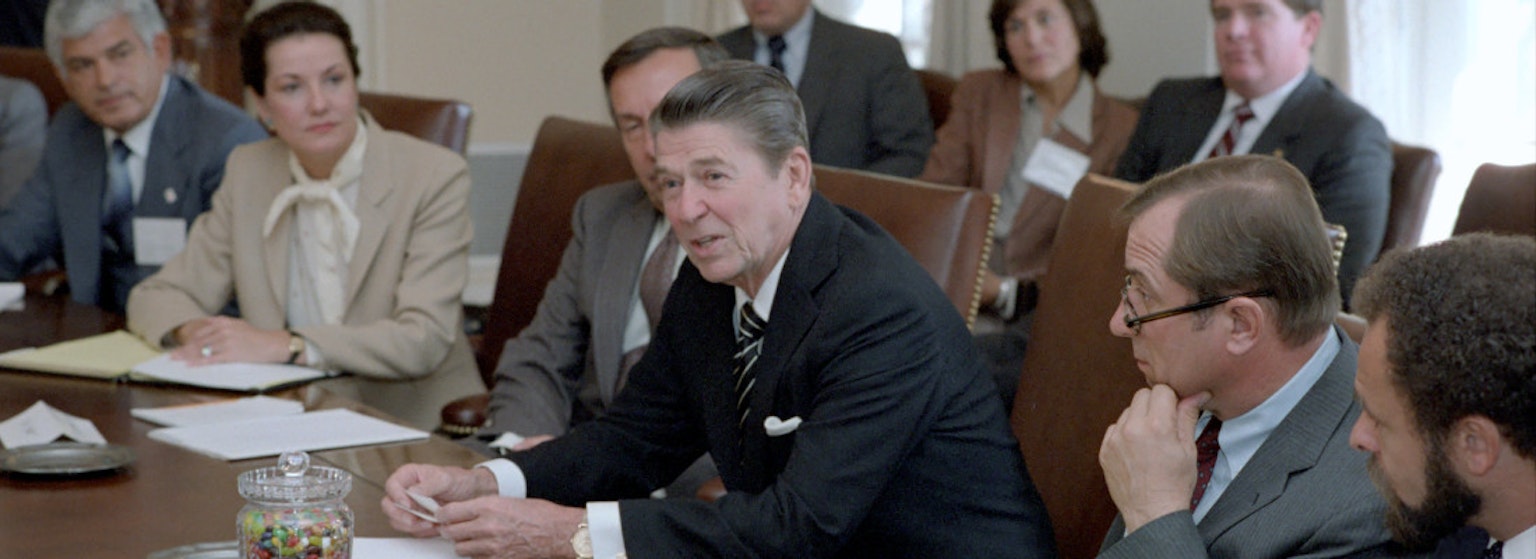 Ronald Reagan's white house diaries for the day of 10-27-1982