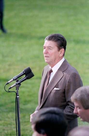 Ronald Reagan's white house diaries for the day of 11-23-1983