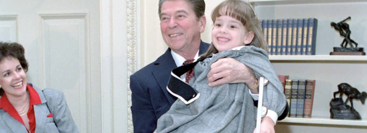 Ronald Reagan's white house diaries for the day of 12-22-1983