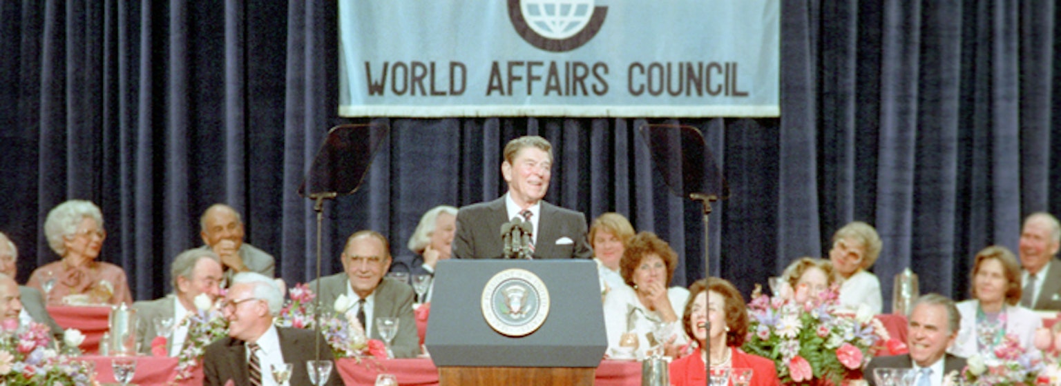 Ronald Reagan's white house diaries for the day of 04-10-1987