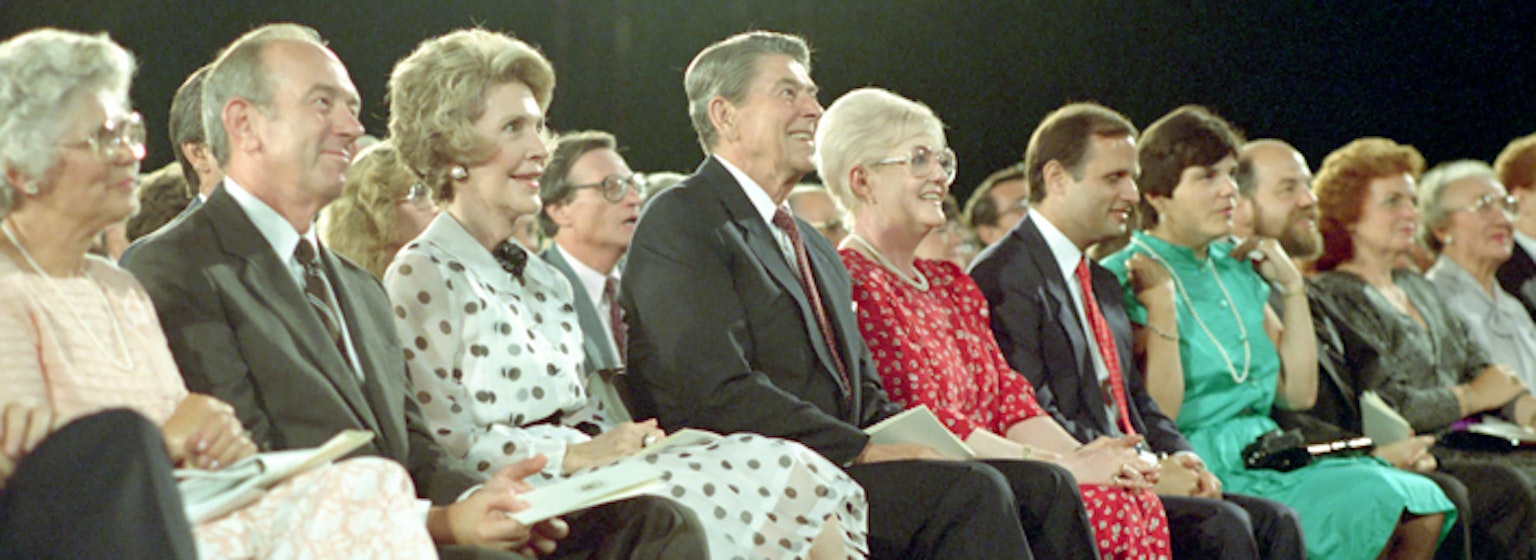 Ronald Reagan's white house diaries for the day of 08-06-1988