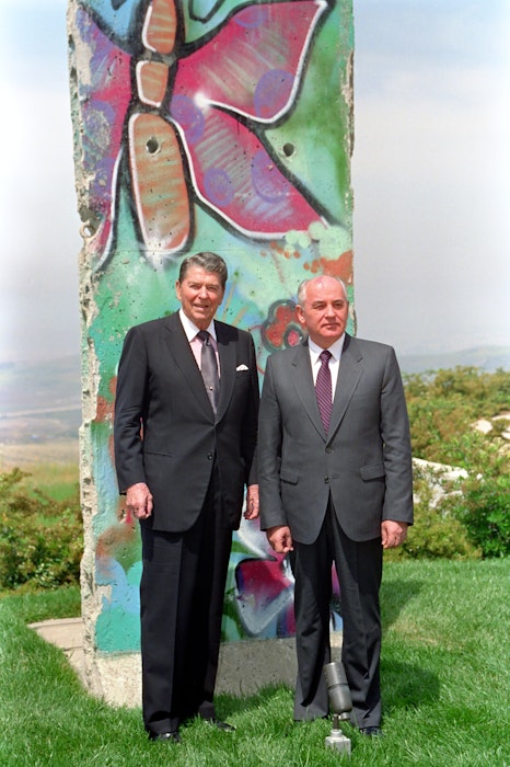 Reagan and Gorbachev in front of Berlin Wall section