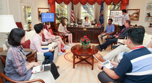 Debate group in the oval office